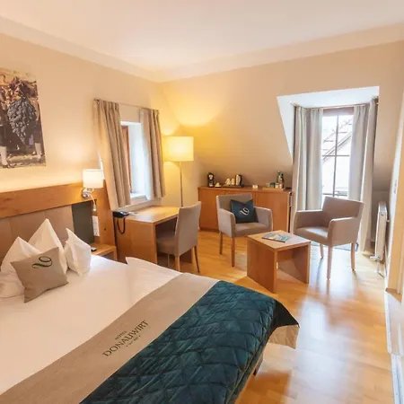 Donauwirt - Garni Hotel 4*