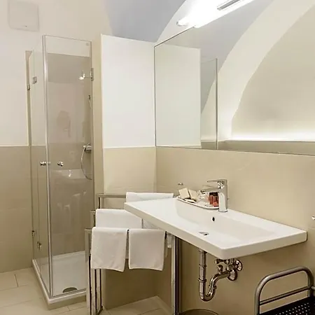 Donauwirt - Garni Hotel Weissenkirchen in der Wachau