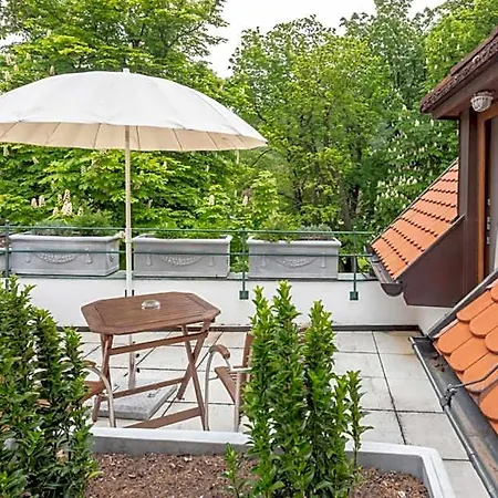 Donauwirt - Garni Hotel 4*