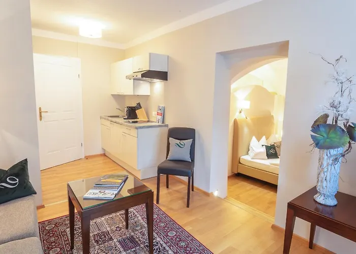 Donauwirt - Garni מלון וויסנקירשן אין דר וואכאו