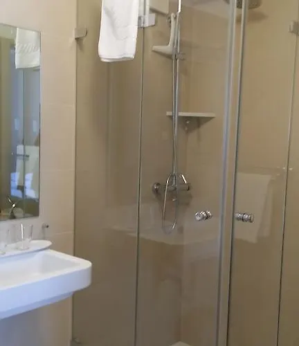 Donauwirt - Garni מלון 4*