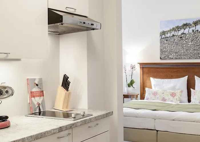 מלון Donauwirt - Garni