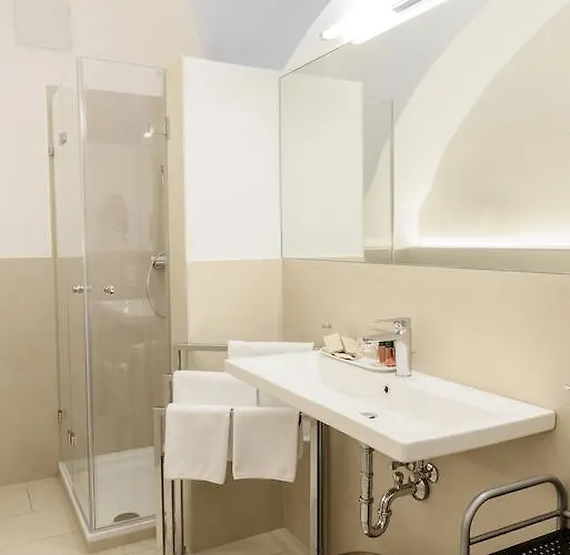 מלון Donauwirt - Garni